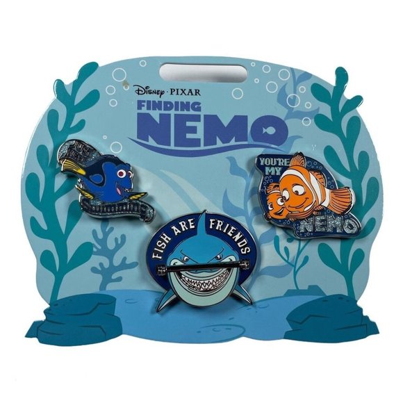 Disney Store Finding Nemo Marlin Dory Bruce Pin Set - Picture 1 of 1